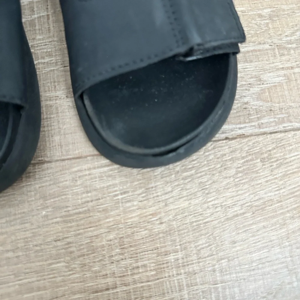 Zara stylish black